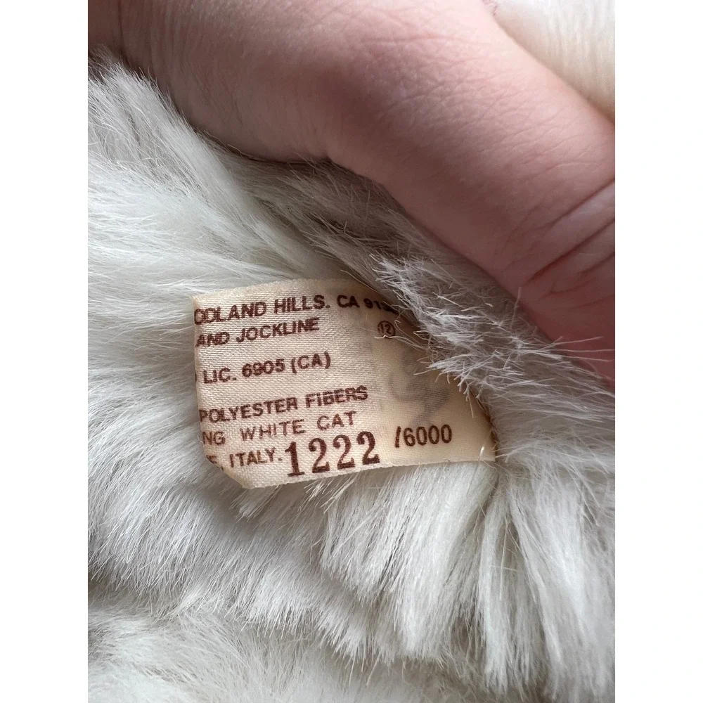 1989 Avanti Applause Jockline  Lying White  Cat Plush 27